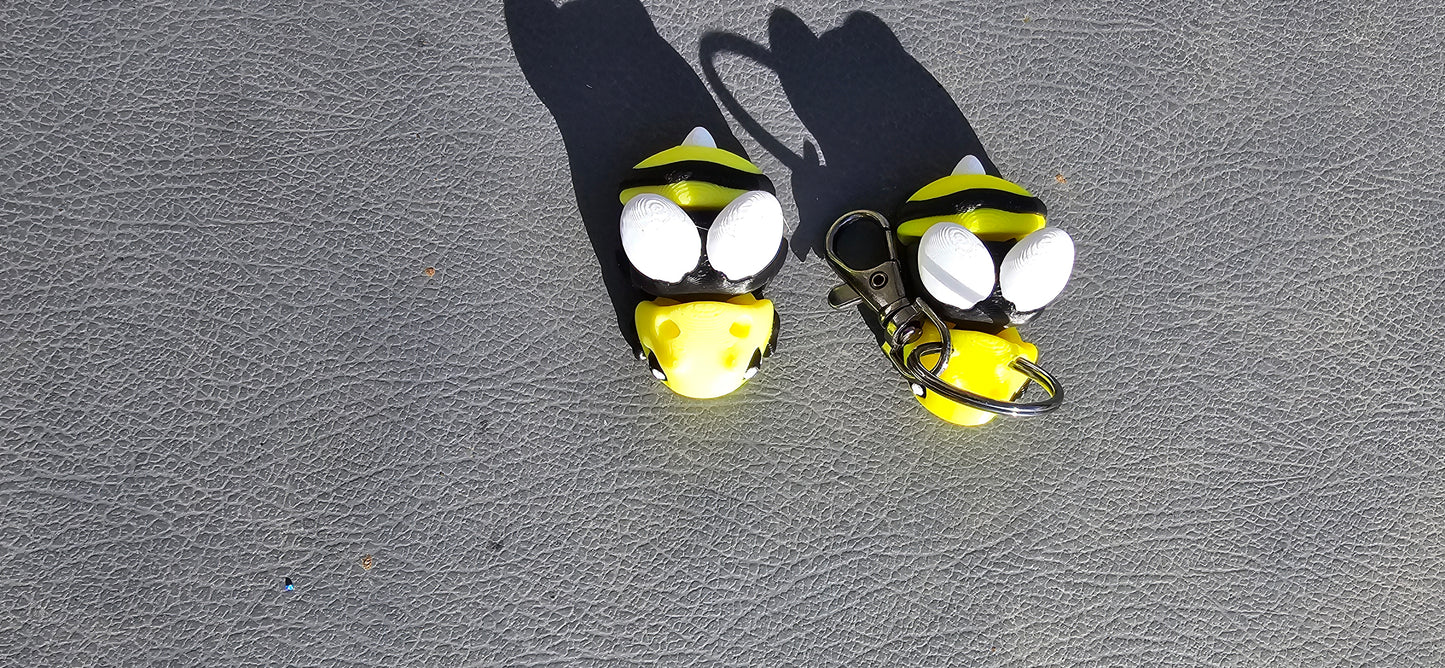 3D Printed Flexi Bumble Bee Key Chain