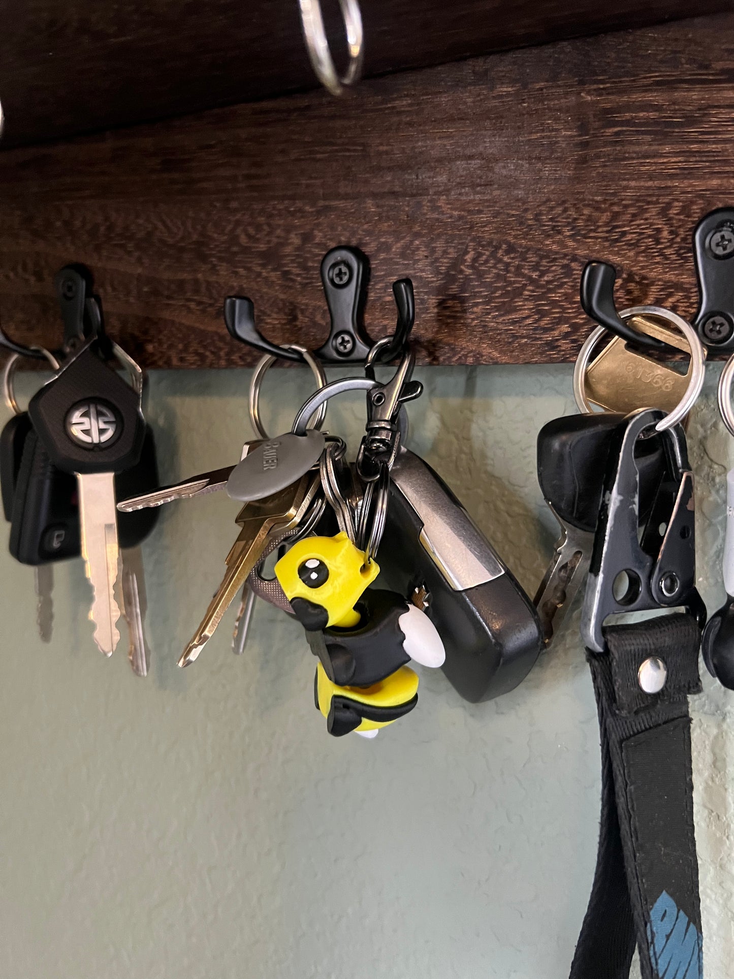 3D Printed Flexi Bumble Bee Key Chain